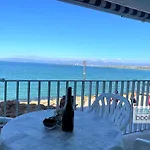 아파트 Acantilados La Mar De *